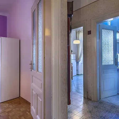 Center Big With Private Parking Apartamento *