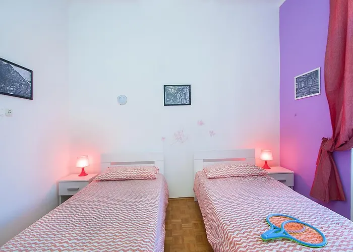 Center Big With Private Parking * プーラ