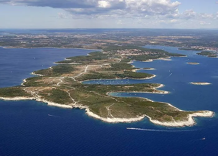 Lägenhet Center Big With Private Parking